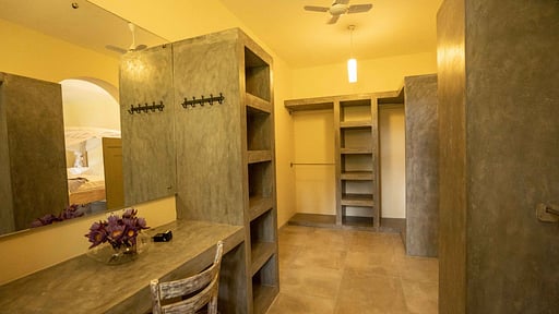 Villa Amber Llama Bedroom 1