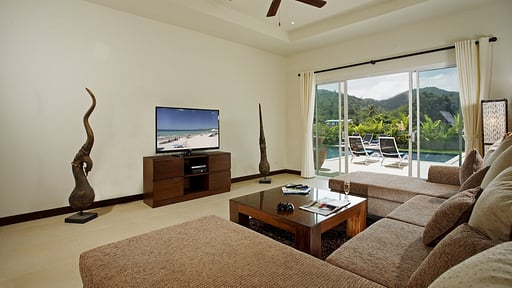 Villa Amber Media room