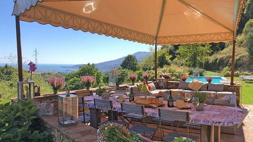 Villa Ambrosia Terrace/Veranda