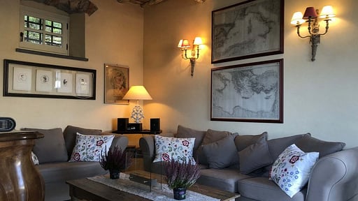 Villa Ambrosia Living room