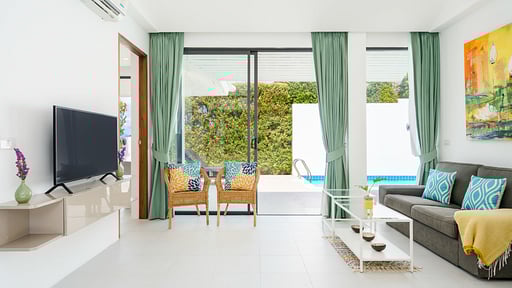 Villa Amethyst Living room