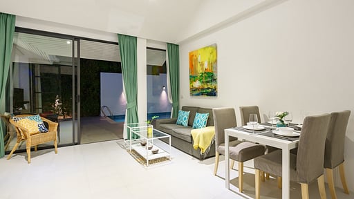 Villa Amethyst Living room