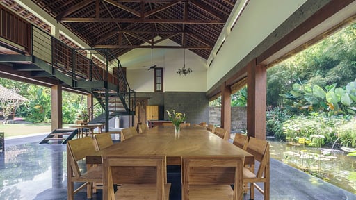 Villa Amita Dining area