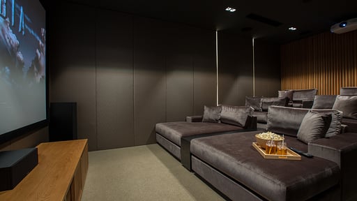 Villa Amylia Emerald Media room