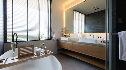 Villa Amylia Emerald Bedroom 3