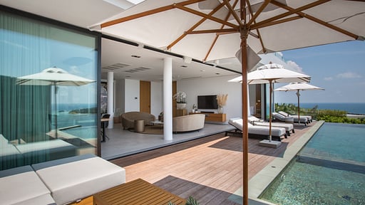 Villa Amylia Swimming pool 1