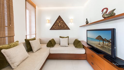 Villa Analaya Media room