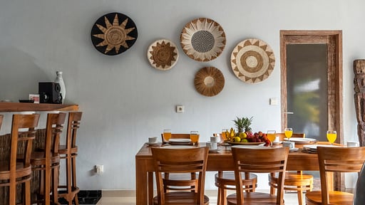 Villa Ananda Dining area
