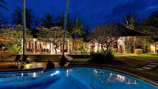 Villa Anandita Schwimmbad