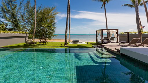 Villa Anar Бассейн