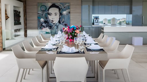 Villa Anavaya Обеденная зона