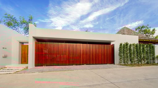 Villa Anchan 10 Parking areas