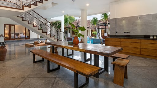 Villa Andaman Dining area