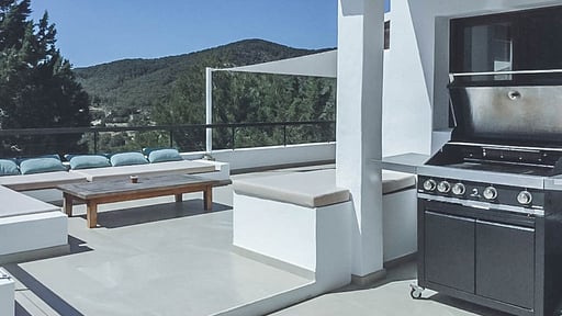 Villa Angela BBQ equipment