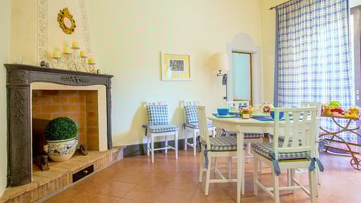 Villa Angelica Dining area