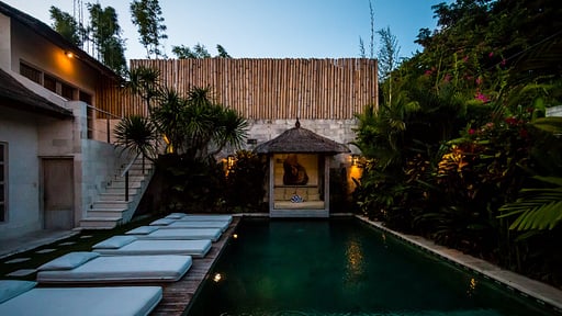 Villa Anggrek Swimming pool