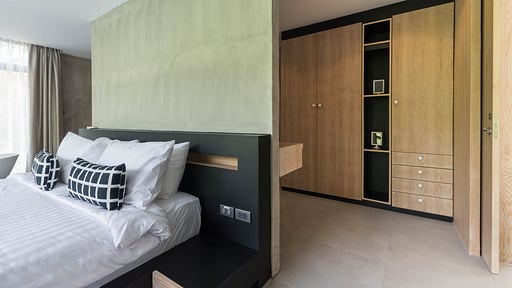 Villa Angle Bedroom 2