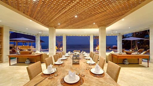 Villa Angsoka Candidasa Dining area