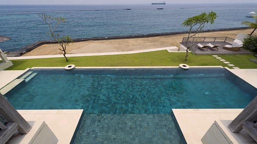 Villa Angsoka Candidasa Swimming pool