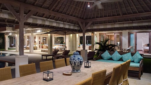 Villa Angsoka Candidasa Dining area