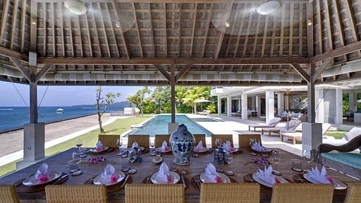 Villa Angsoka Candidasa Dining area