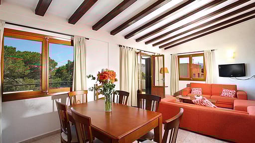 Villa Animeta Dining area