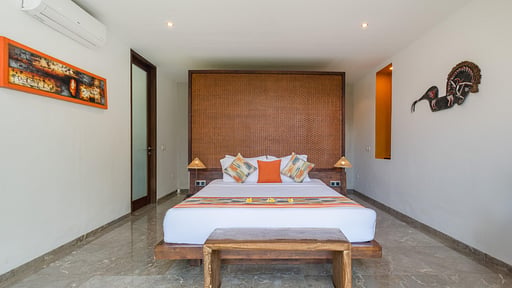 Villa Anjali Orange Slaapkamer 1