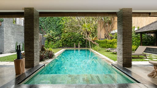 Villa Anjali Orange Zwembad