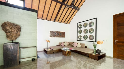 Villa Anjali Purple Living room