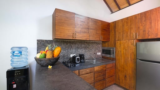 Villa Anjali Purple Kitchen
