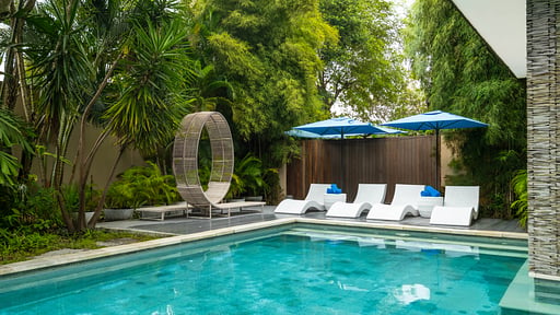 Villa Anjani Dua Piscina