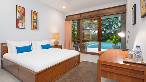 Villa Anjani Sepuluh Schlafzimmer 3