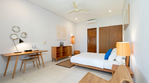 Villa Anjani Sepuluh Schlafzimmer 7