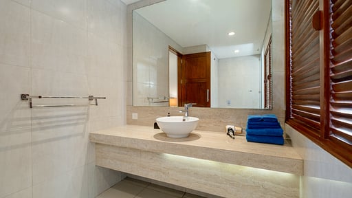 Villa Anjani Sepuluh Schlafzimmer 7
