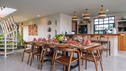 Villa Annabelle Dining area