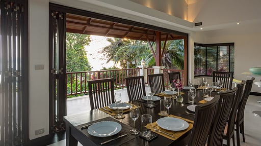 Villa Ansellia Dining area