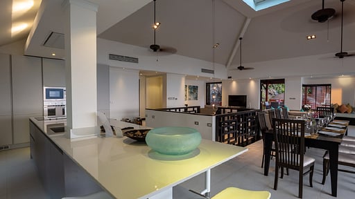 Villa Ansellia Dining area