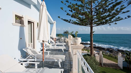 Villa Antares Fontane Bianche Terras/Veranda