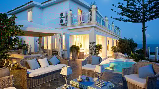 Villa Antares Fontane Bianche Terras/Veranda