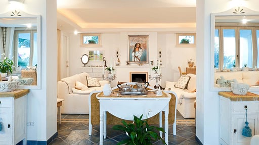 Villa Antares Fontane Bianche Woonkamer