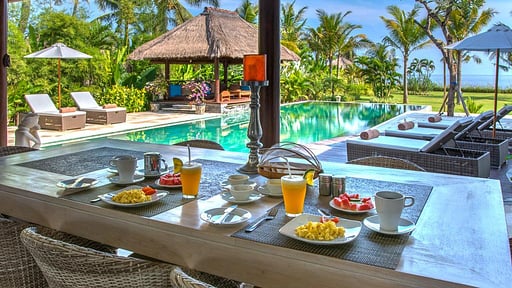 Villa Aparna Dining area