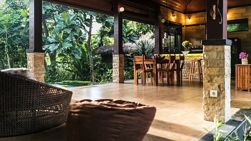 Villa A Priori Dining area