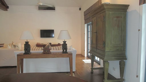 Villa Apsara Bentota Living room