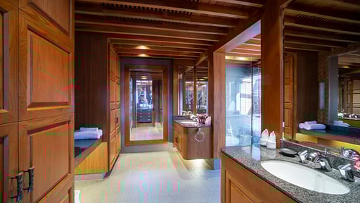 Villa Apsara Phuket Спальня 2