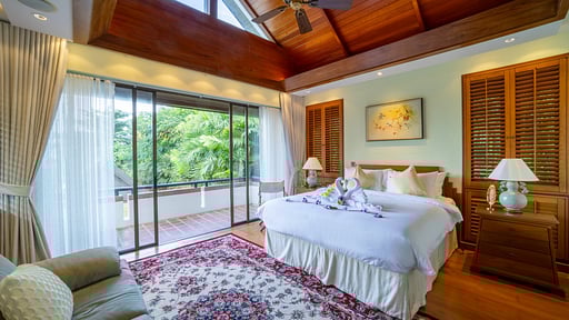 Villa Apsara Phuket Спальня 3