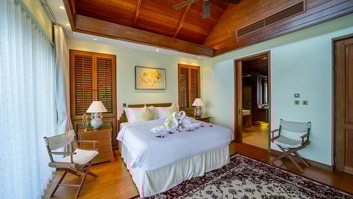 Villa Apsara Phuket Спальня 3