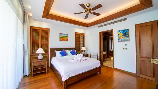 Villa Apsara Phuket Спальня 1
