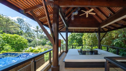 Villa Apsara Phuket Терраса/веранда