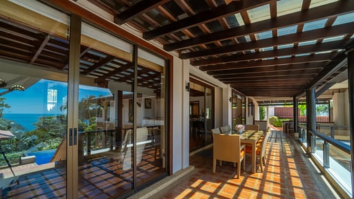 Villa Apsara Phuket Терраса/веранда