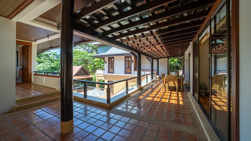 Villa Apsara Phuket Терраса/веранда